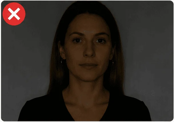 Foto curriculum con scarsa illuminazione
